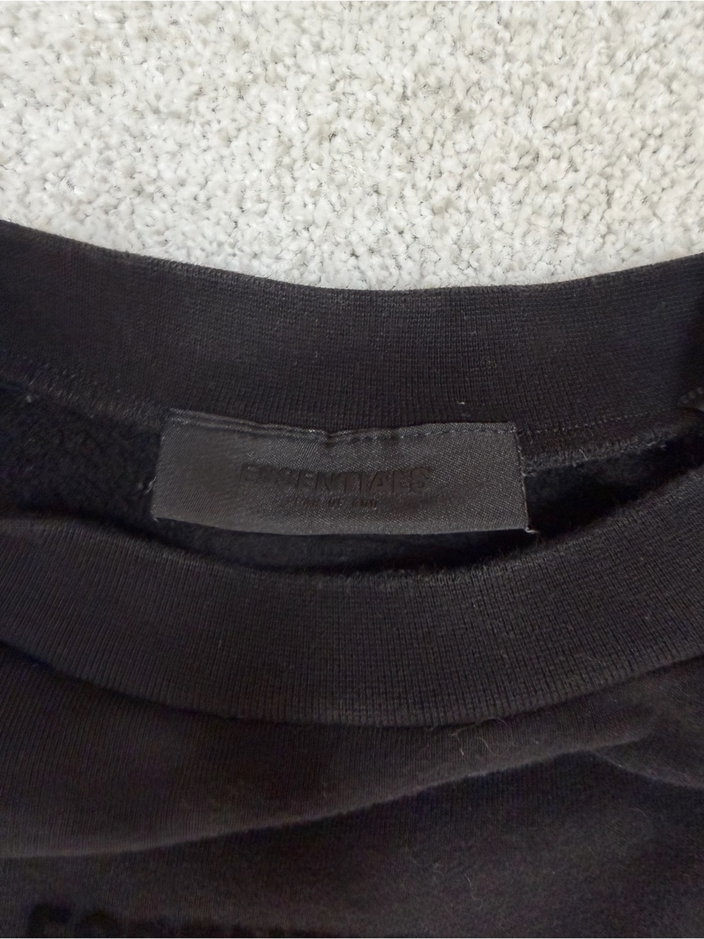 Fear of God Essentials Black Crewneck Sweatshirt - Picture 6 of 8